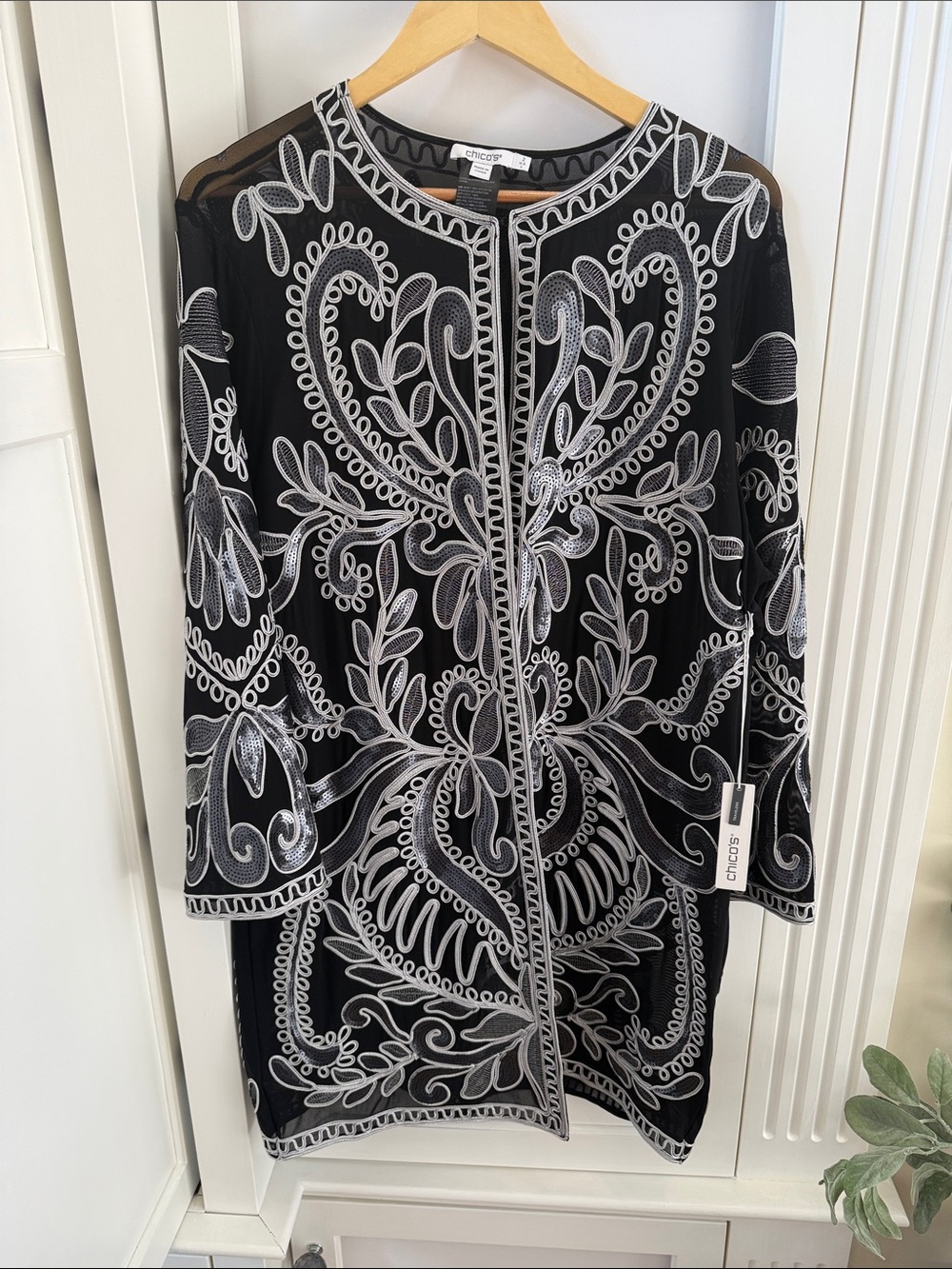 Chico's Black Long Sleeve Embroidered Open-Front Jacket